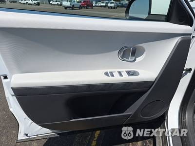 2024 Hyundai IONIQ 5 SEL - zdjęcie 9 z 22 - miniatura