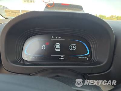 2025 Hyundai Venue SEL - zdjęcie 12 z 26 - miniatura