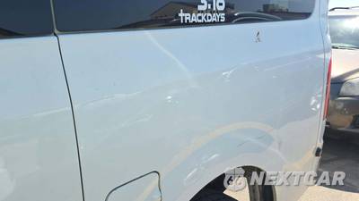 2013 Nissan NV3500 HD Passenger SL 146.1" WB - zdjęcie 36 z 40 - miniatura