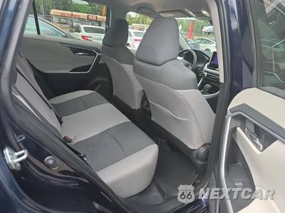 2025 Toyota RAV4 XLE - zdjęcie 22 z 24 - miniatura