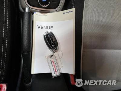2025 Hyundai Venue SEL - zdjęcie 24 z 26 - miniatura