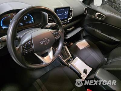 2025 Hyundai Venue SEL - zdjęcie 22 z 27 - miniatura
