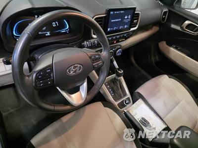 2025 Hyundai Venue SEL - zdjęcie 21 z 25 - miniatura
