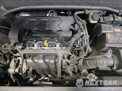 2025 Hyundai Venue SEL - zdjęcie 24 z 24 - miniatura