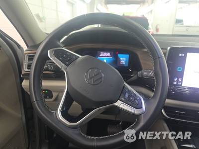 2025 Volkswagen Atlas 2.0T SE w/Technology - zdjęcie 10 z 31 - miniatura