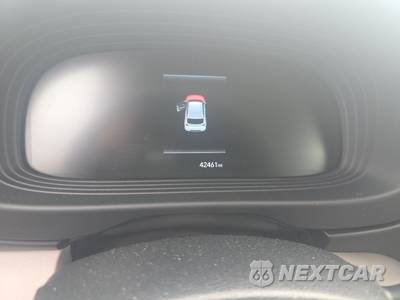 2025 Hyundai Venue SEL - zdjęcie 12 z 27 - miniatura