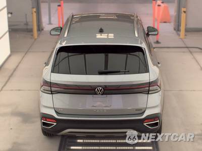 2025 Volkswagen Taos SE - zdjęcie 5 z 23 - miniatura