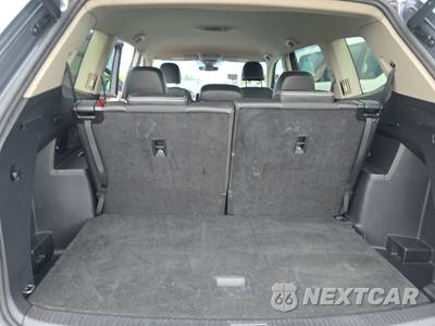 2025 Volkswagen Atlas 2.0T SE w/Technology - zdjęcie 17 z 37 - miniatura