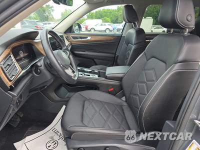 2025 Volkswagen Atlas 2.0T SE w/Technology - zdjęcie 7 z 37 - miniatura