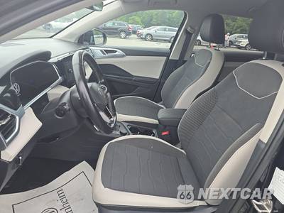 2025 Volkswagen Taos SE - zdjęcie 7 z 27 - miniatura