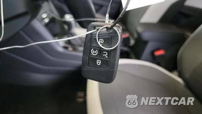 2025 Volkswagen Taos SE - zdjęcie 20 z 23 - miniatura