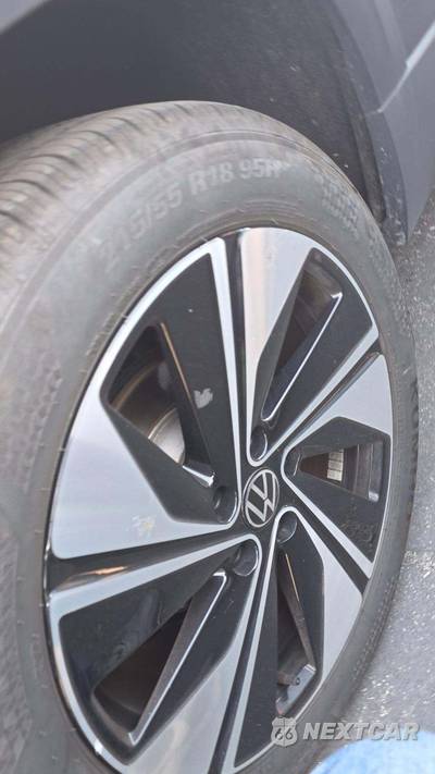2025 Volkswagen Taos SE - zdjęcie 29 z 34 - miniatura