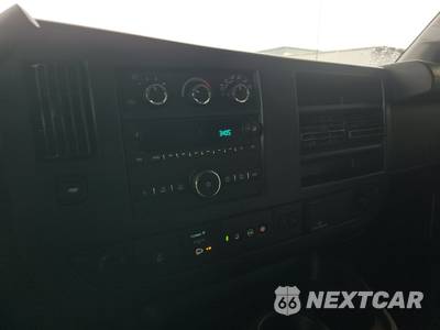 2025 Chevrolet Express 3500 Passenger Van LT 1LT 155.1" WB - zdjęcie 11 z 26 - miniatura