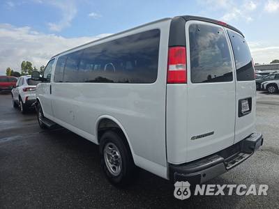2025 Chevrolet Express 3500 Passenger Van LT 1LT 155.1" WB - zdjęcie 6 z 32 - miniatura