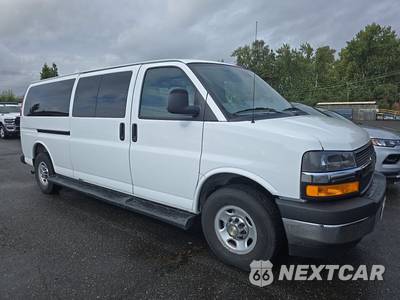 2025 Chevrolet Express 3500 Passenger Van LT 1LT 155.1" WB - zdjęcie 3 z 32 - miniatura