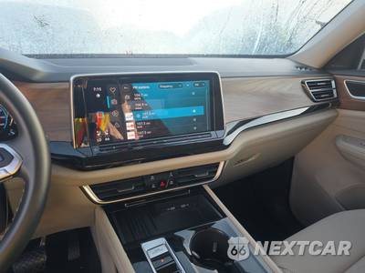 2025 Volkswagen Atlas 2.0T SE w/Technology - zdjęcie 11 z 25 - miniatura