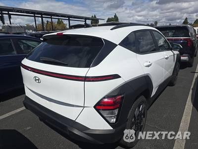 2025 Hyundai Kona SEL - zdjęcie 4 z 23 - miniatura