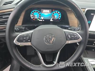 2025 Volkswagen Atlas 2.0T SE w/Technology - zdjęcie 10 z 31 - miniatura