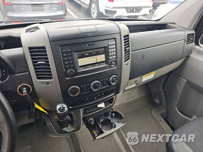 2018 Mercedes-Benz Sprinter 2500 Passenger Van High Roof 144.3" WB - zdjęcie 11 z 19 - miniatura