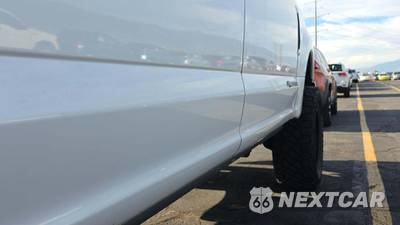 2019 Ford Super Duty F-350 Platinum Crew Cab Long Bed - zdjęcie 25 z 42 - miniatura