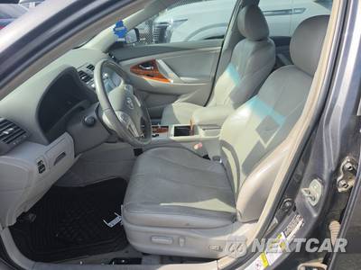 2009 Toyota Camry XLE - zdjęcie 7 z 31 - miniatura