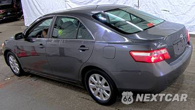 2009 Toyota Camry XLE - zdjęcie 6 z 31 - miniatura