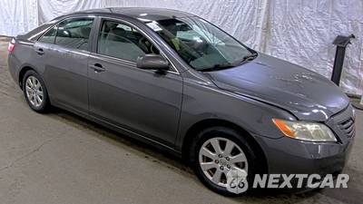 2009 Toyota Camry XLE - zdjęcie 3 z 31 - miniatura