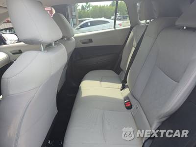 2024 Toyota Corolla Cross LE - zdjęcie 13 z 21 - miniatura