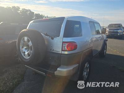 2007 Toyota FJ Cruiser w/Rear Doors - zdjęcie 4 z 32 - miniatura