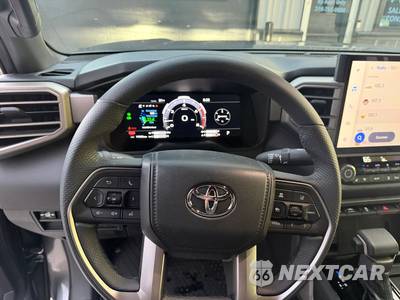 2025 Toyota Tundra Limited Crew Cab Short Bed - zdjęcie 5 z 12 - miniatura