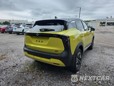 2025 Nissan Kicks SR - zdjęcie 5 z 21 - miniatura