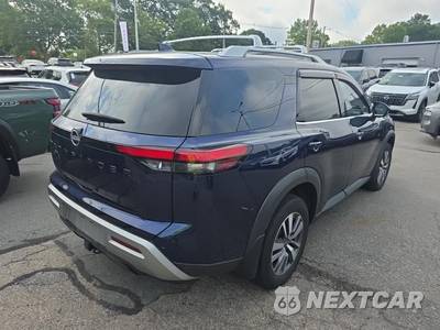 2024 Nissan Pathfinder SL - zdjęcie 5 z 27 - miniatura