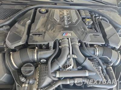 2020 BMW M8 Convertible - zdjęcie 23 z 26 - miniatura