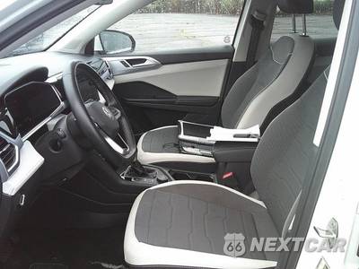 2025 Volkswagen Taos SE - zdjęcie 12 z 30 - miniatura