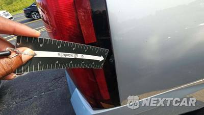2017 Chevrolet Suburban 1500 LT 1LT - zdjęcie 33 z 62 - miniatura
