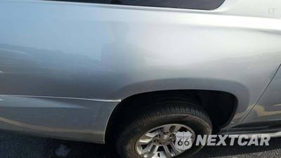 2017 Chevrolet Suburban 1500 LT 1LT - zdjęcie 50 z 62 - miniatura
