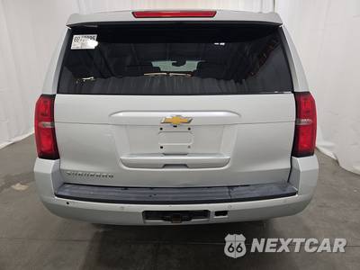2017 Chevrolet Suburban 1500 LT 1LT - zdjęcie 5 z 62 - miniatura