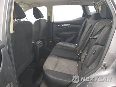 2021 Nissan Rogue Sport SV - zdjęcie 13 z 46 - miniatura