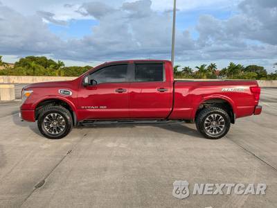 2017 Nissan TITAN XD PRO-4X Crew Cab Medium Bed - zdjęcie 8 z 62 - miniatura