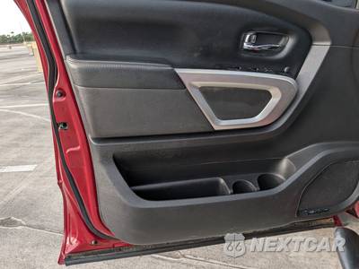 2017 Nissan TITAN XD PRO-4X Crew Cab Medium Bed - zdjęcie 37 z 62 - miniatura