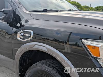 2017 Nissan TITAN XD PRO-4X Crew Cab Medium Bed - zdjęcie 20 z 47 - miniatura