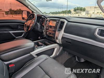 2017 Nissan TITAN XD PRO-4X Crew Cab Medium Bed - zdjęcie 45 z 47 - miniatura