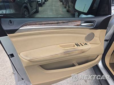 2010 BMW X5 Sports Activity Vehicle xDrive35d - zdjęcie 17 z 19 - miniatura