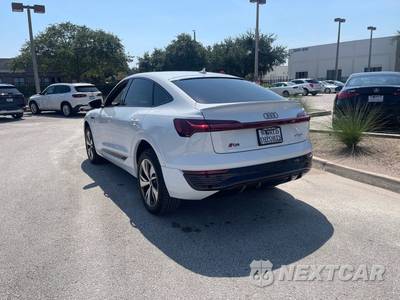 2024 Audi Q8 Sportback e-tron S line Premium - zdjęcie 51 z 52 - miniatura