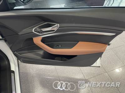 2024 Audi Q8 Sportback e-tron S line Premium - zdjęcie 36 z 52 - miniatura