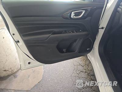 2022 Jeep Compass High Altitude - zdjęcie 9 z 27 - miniatura