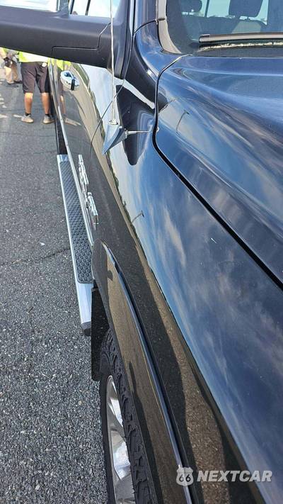 2014 Ram 1500 Laramie Crew Cab Short Bed - zdjęcie 24 z 26 - miniatura