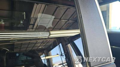 2025 Chevrolet Silverado 2500HD LT Crew Cab Medium Bed 1LT - zdjęcie 31 z 48 - miniatura