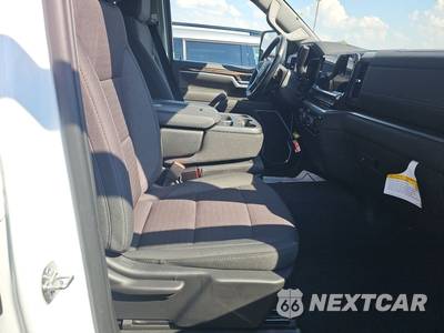 2026 Chevrolet Silverado 2500HD LT Crew Cab Short Bed 1LT - zdjęcie 8 z 30 - miniatura