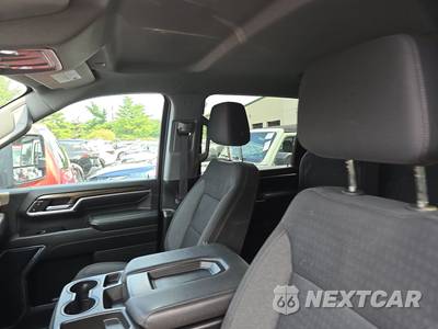 2024 Chevrolet Silverado 3500HD Cab Chassis LT Crew Cab 1LT DRW - zdjęcie 17 z 40 - miniatura